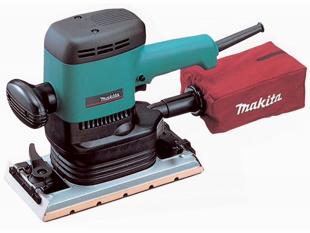 Виброшлифмашина MAKITA 9046 в кор. (600 Вт, шлифпластина 115 х 229 мм, 6000 об/мин) Виброшлифмашина MAKITA 9046 в кор. (600 Вт, шлифпластина 115 х 229 мм, 6000 об/мин)