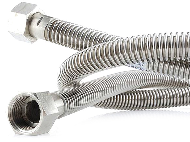 Шланг гибкий гофр. с присоед. элементами 3/4" г/ш 1,2 м ГАЗ ЮМАНА (Шланг газовый. Срок службы 15 лет.) Шланг гибкий гофр. с присоед. элементами 3/4" г/ш 1,2 м ГАЗ ЮМАНА (Шланг газовый. Срок службы 15 лет.)